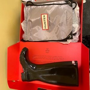 HUNTER ORIGINAL TALL GLOSS RAIN BOOTS SIZE 10